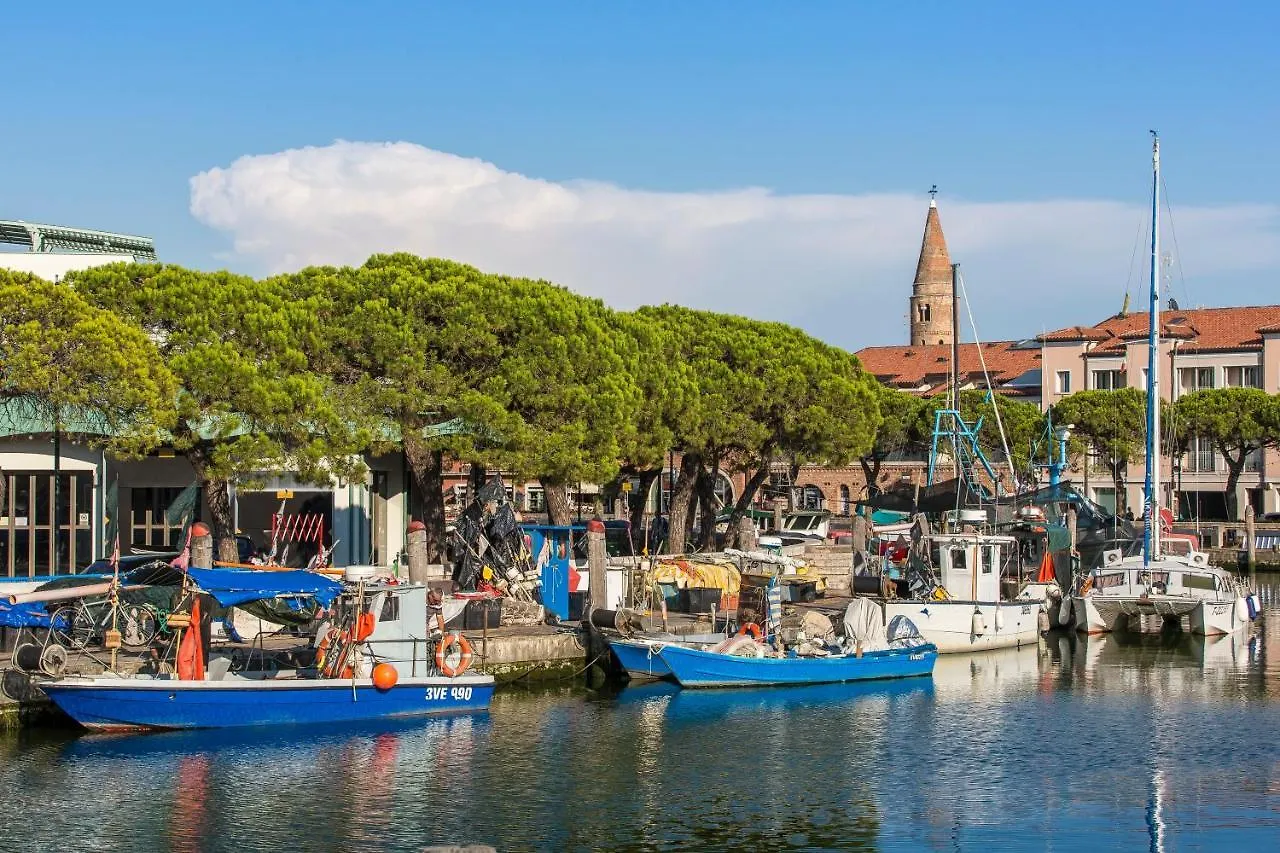 Cristina Apartments Caorle 0*,  Italy